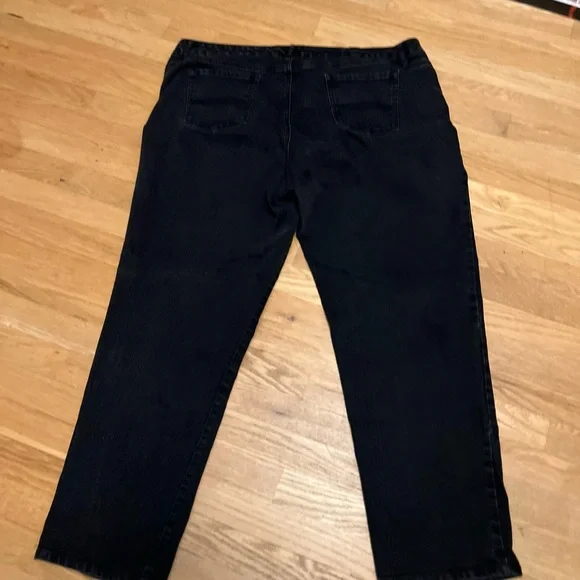 Women's Size 22W Bandolino MANDIE Black Straight Leg Jeans GUC - Picture 7 of 7